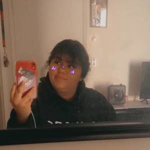 Meet your Posher, Vanessa